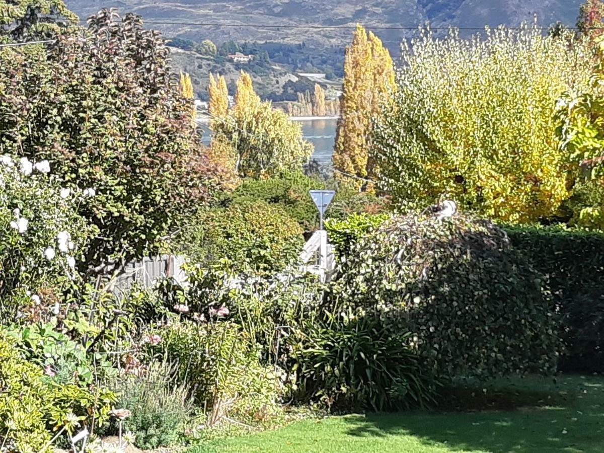 Central Wanaka | Lake & Mtn Views | Well Appointedアパートメント エクステリア 写真